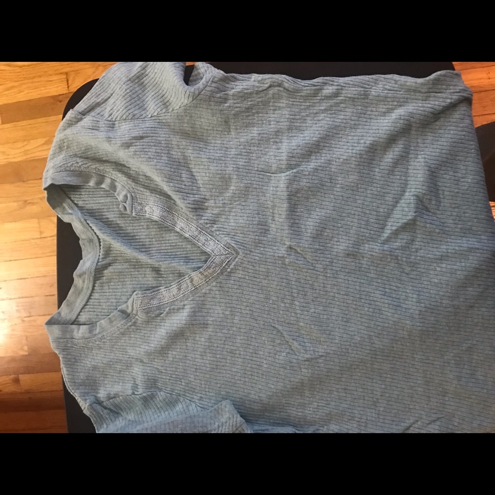 Women’s shirt